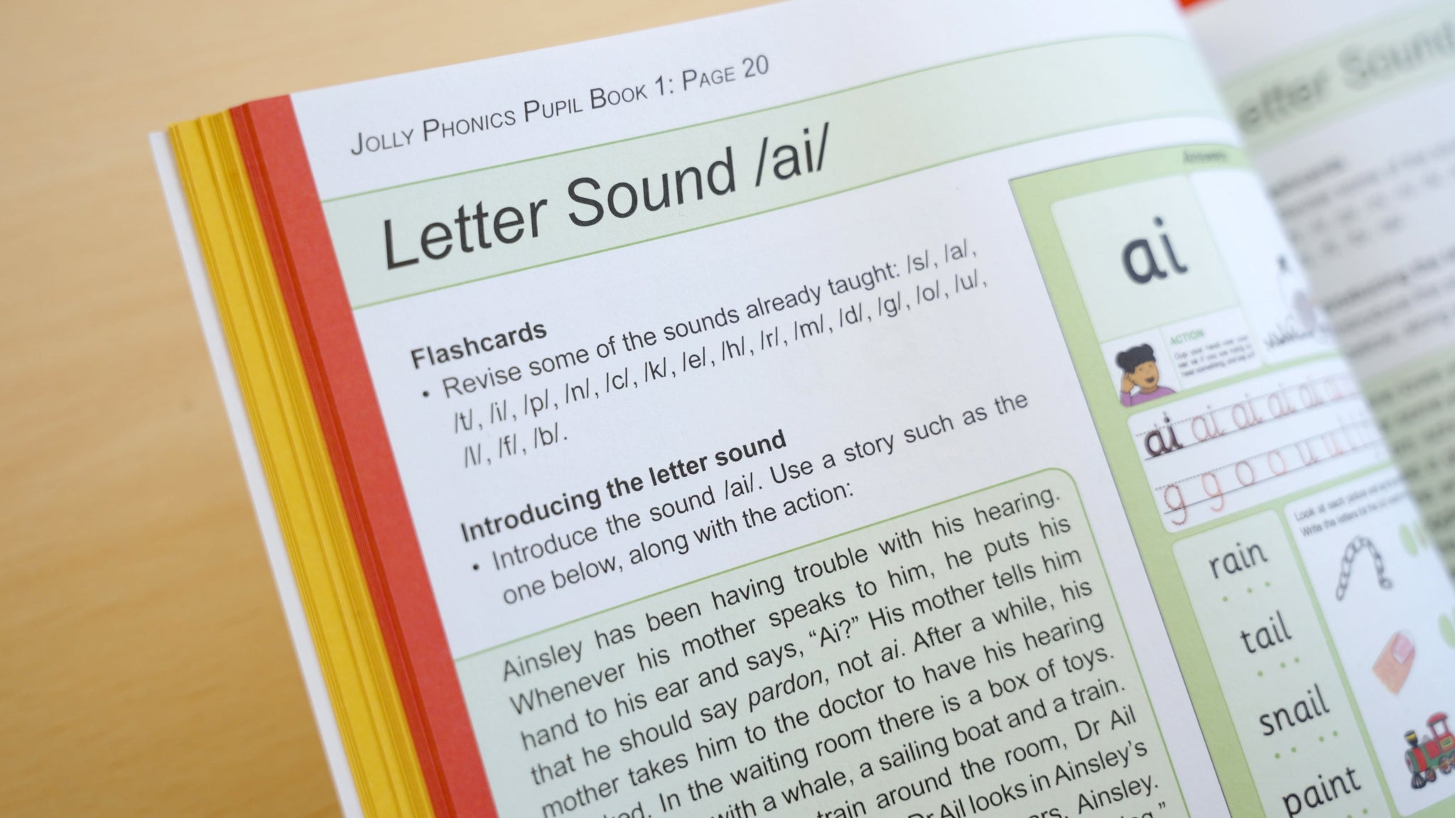 TeacherBook_00_03_28_45.
